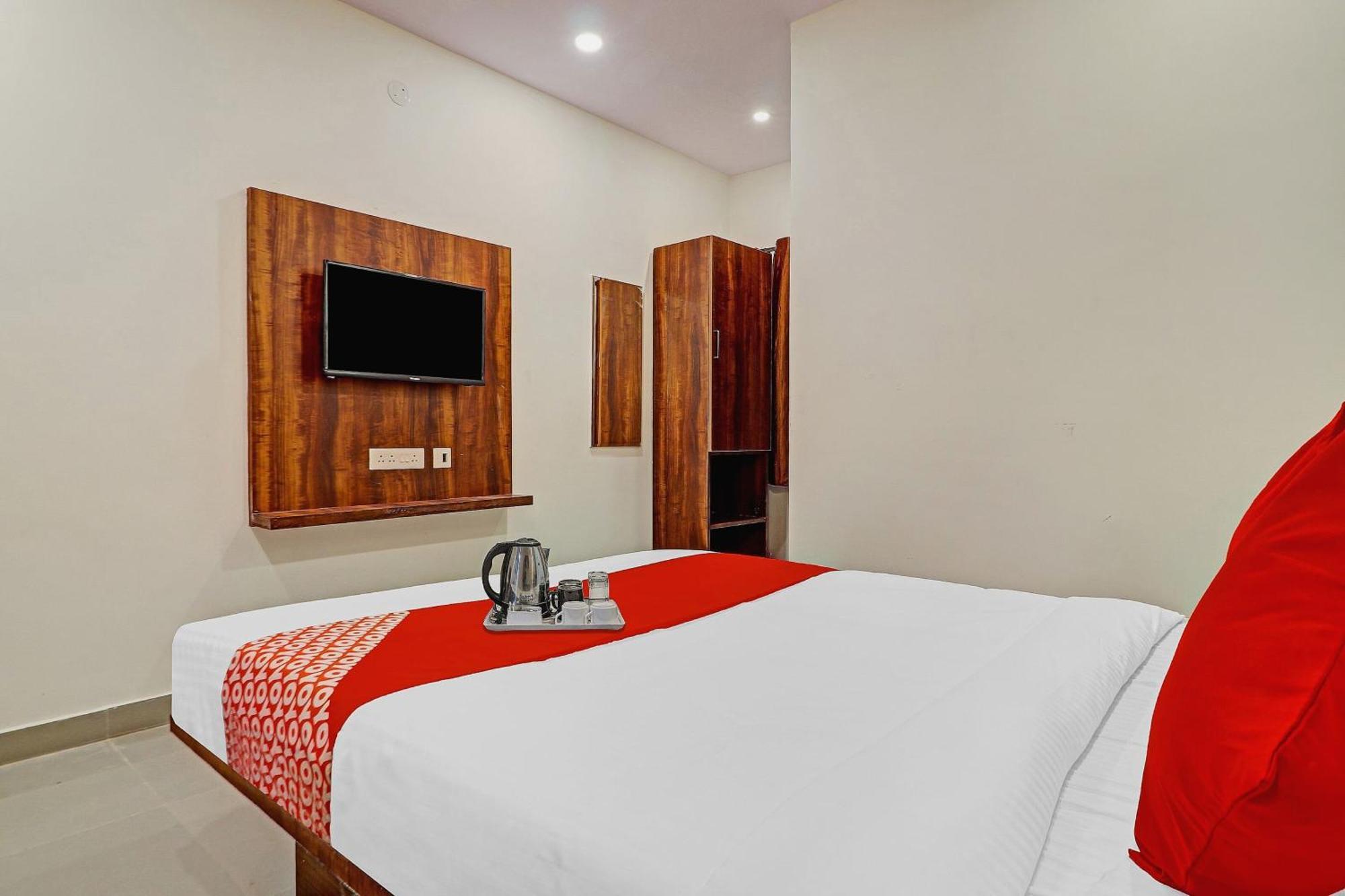 היידראבד Hotel O Night Eye מראה חיצוני תמונה